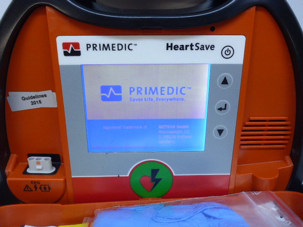 Primedic AED-M mit EKG